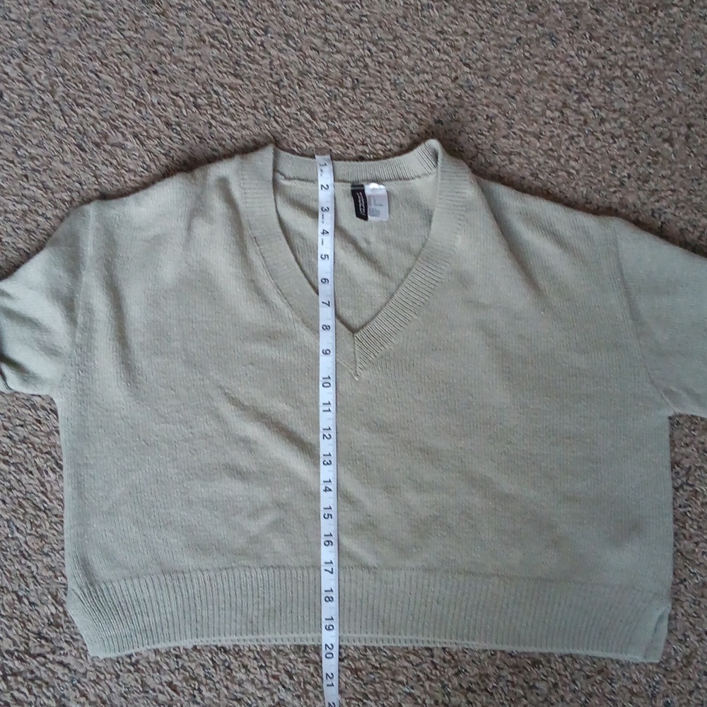 Divided  V-Neck Sweater - Picture 4 of 5